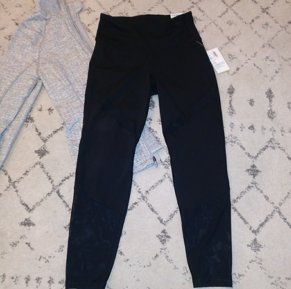 NWT black~sheer athletic pant🔥🔥
